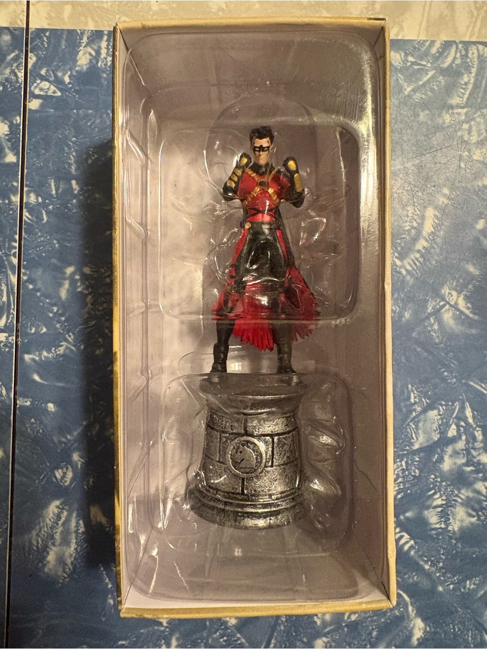 NIB DC Comics Eaglemoss Chess Collection Red Robin Figurine